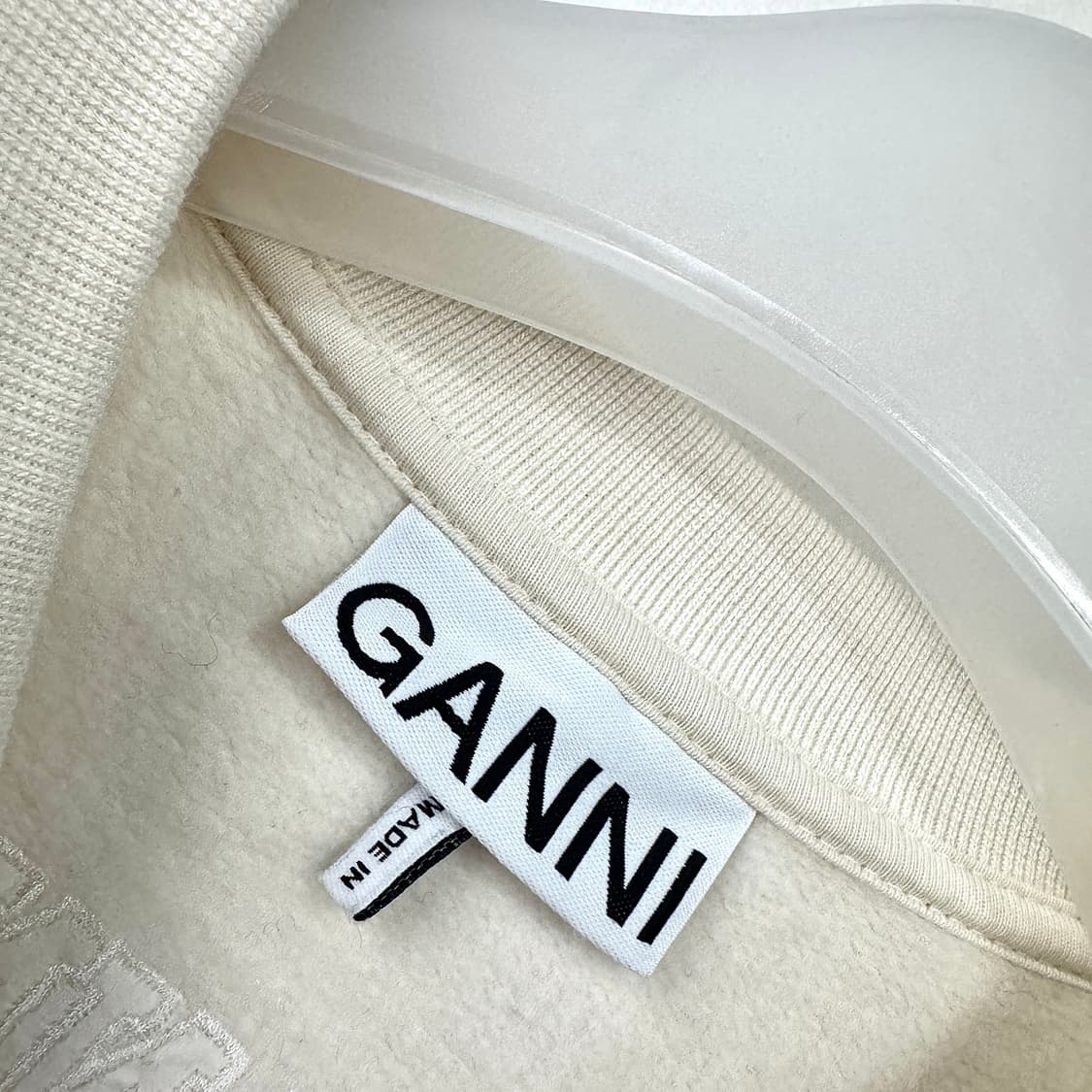 가니 퍼프 슬리브 스웨트셔츠 상품이미지4