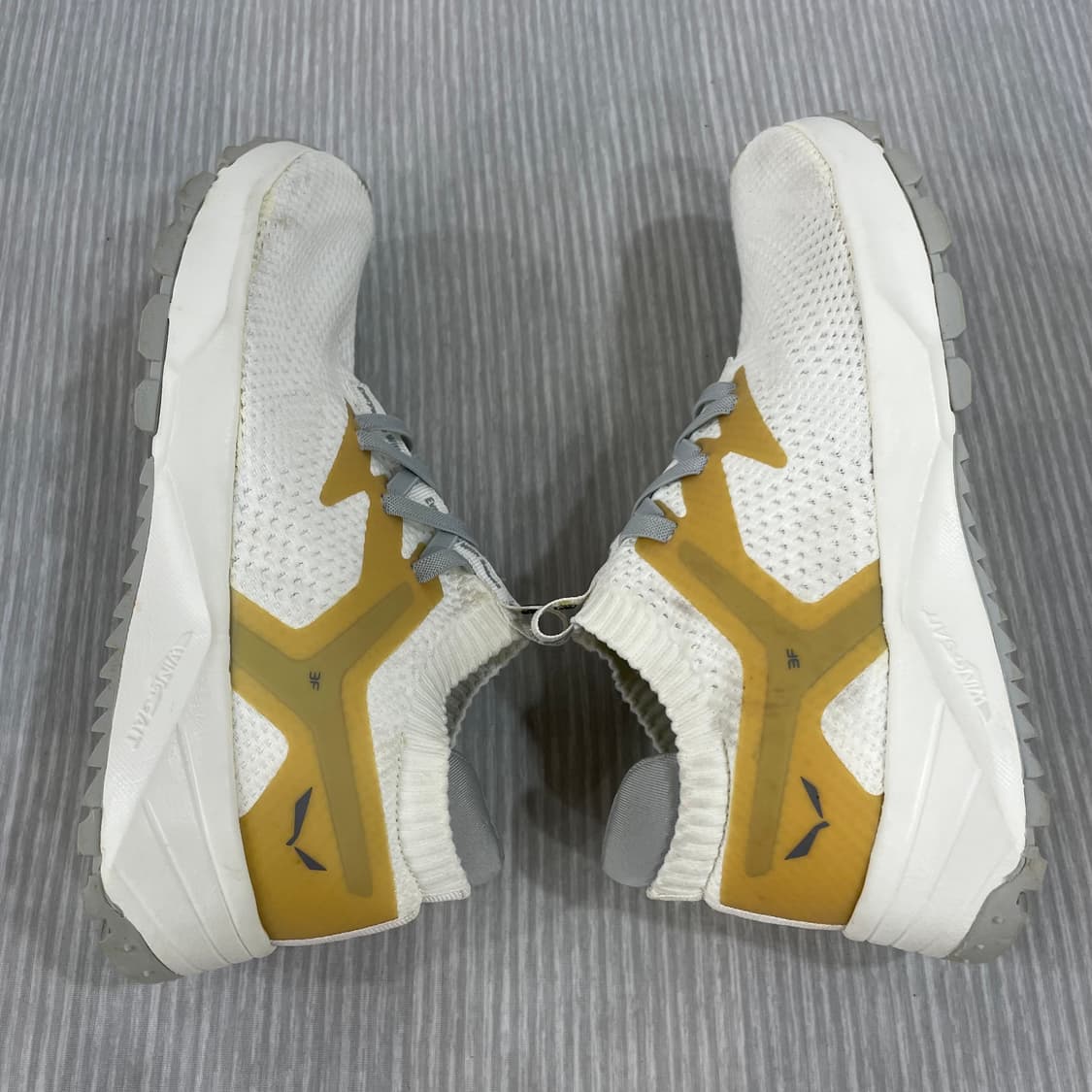682) SALEWA 살레와 초경량 스니커즈 240mm 상품이미지6