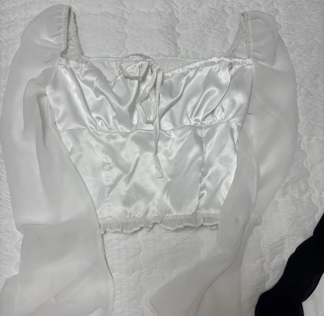 클리시어 워니 블라우스 블랙+화이트 세트 상품이미지6