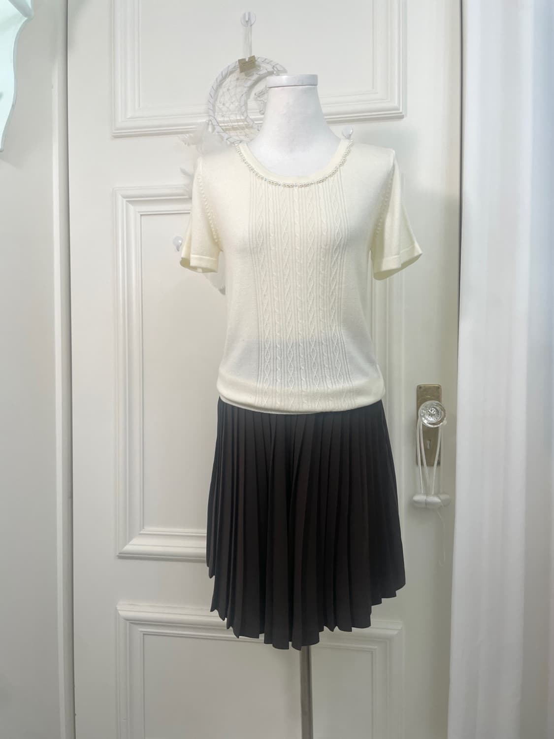 cream ivory beads point half knit top 상품이미지2