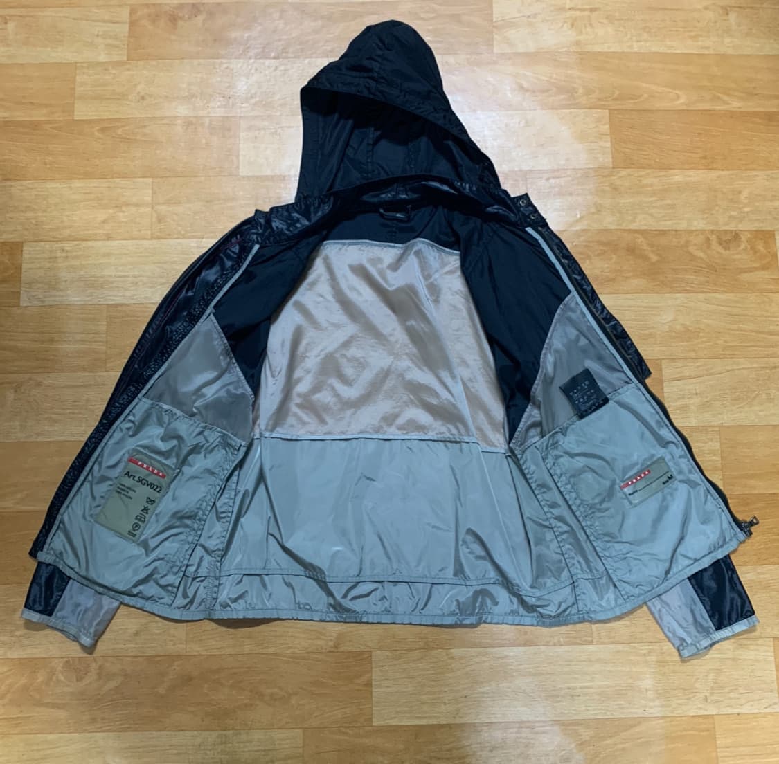 PRADA 프라다 스포츠 라이트 웨이트 후디 집업재킷(유니색스)M 사이즈 상품이미지7