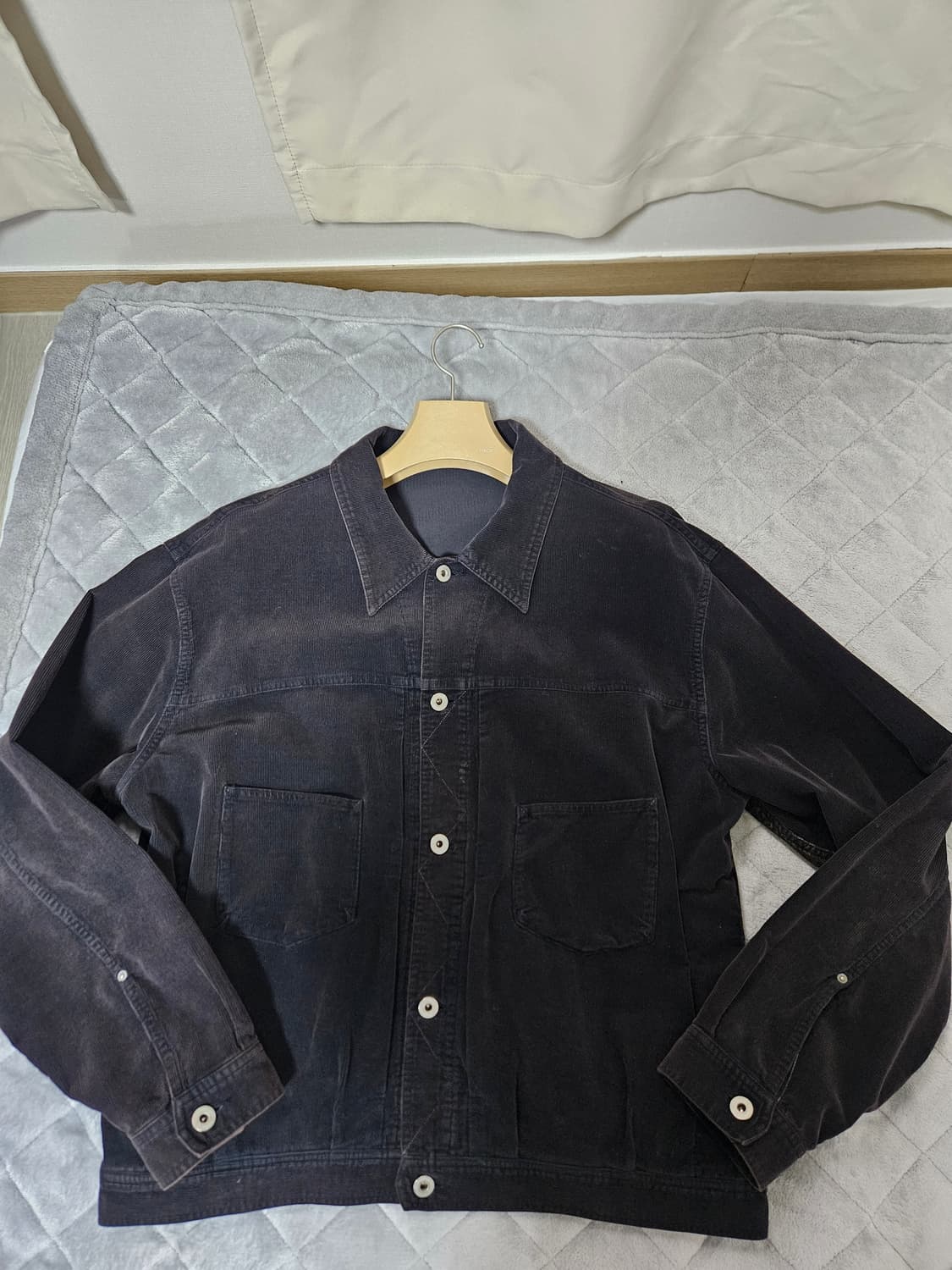 [4]폴리테루 24fw 페이즐리 트러커 다크퍼플네이비 상품이미지2