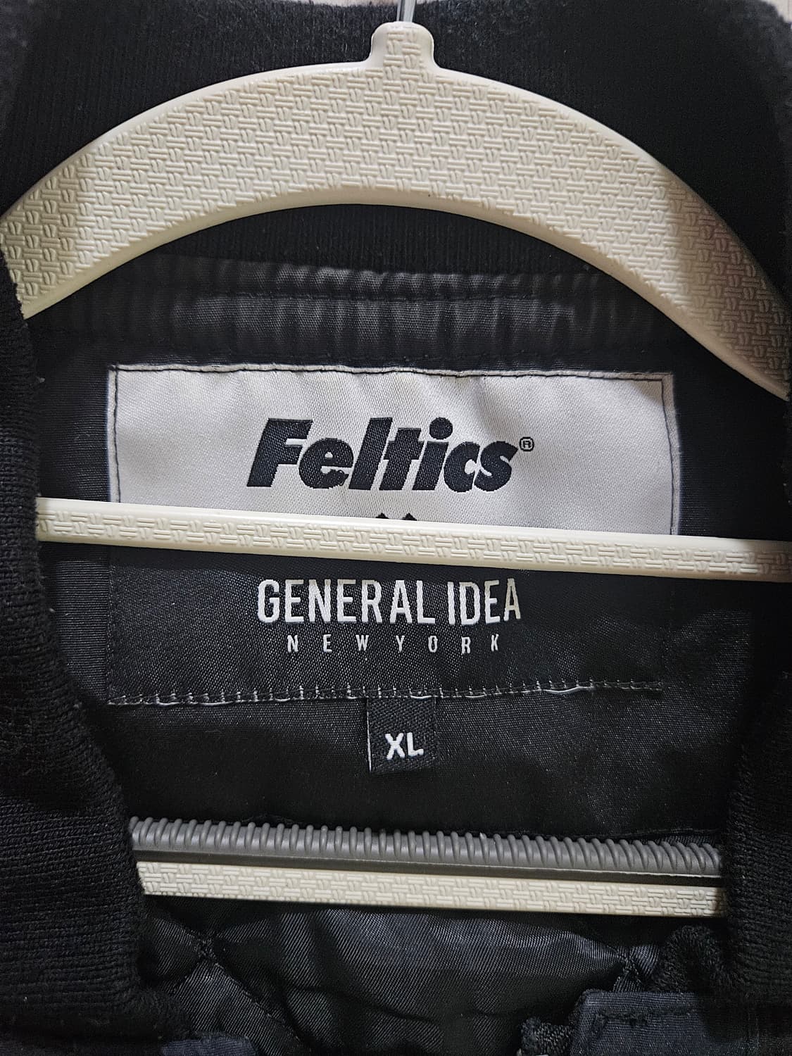 펠틱스 Feliks 검정색 봄버 자켓 XL 상품이미지4