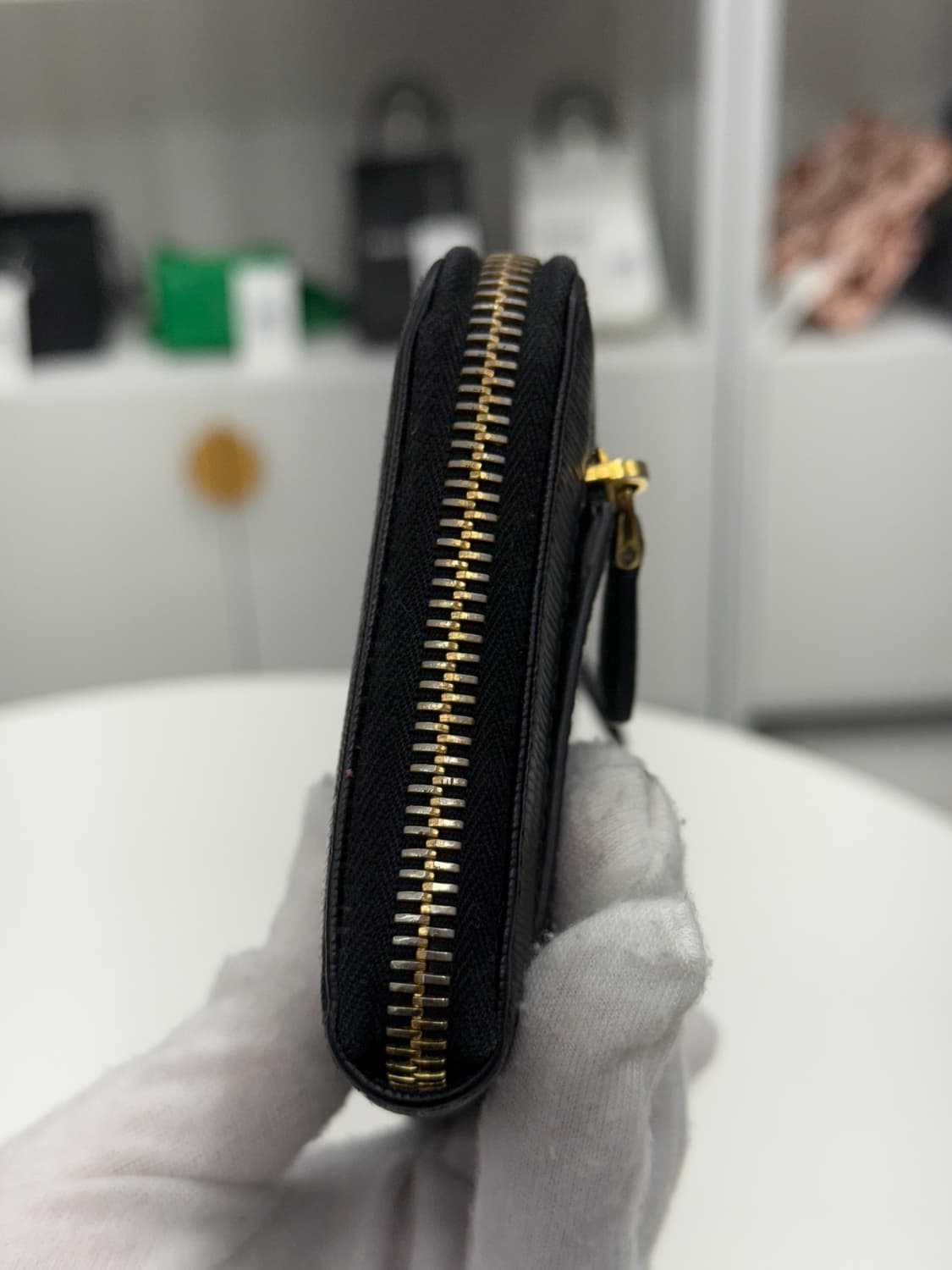 [OS] 프라다 비텔로무브 장지갑 상품이미지5