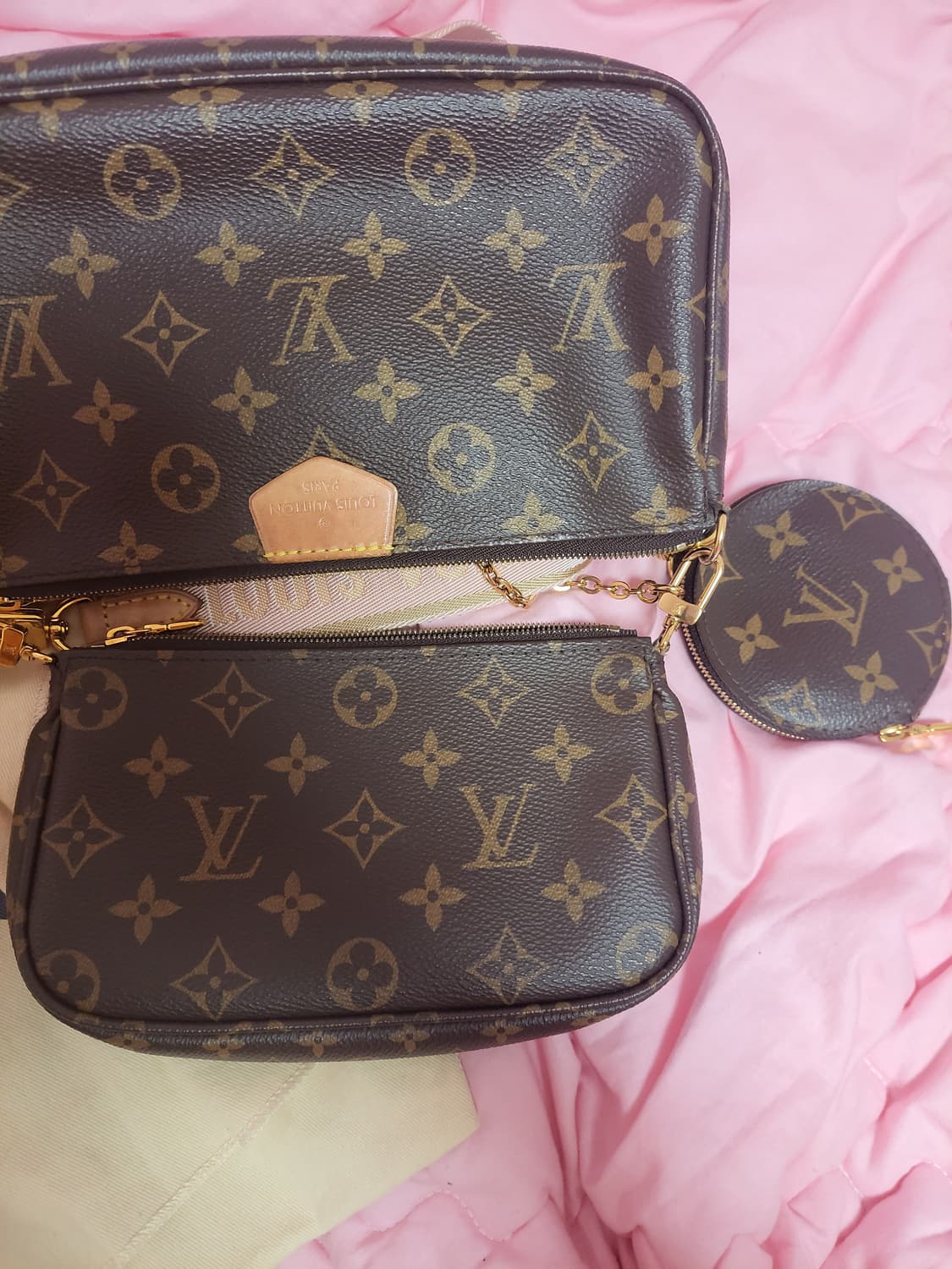 정품)급처상태좋음!루이비통 핑크 멀티 포쉐트 악세수아 가방 크로스백숄더백 상품이미지8