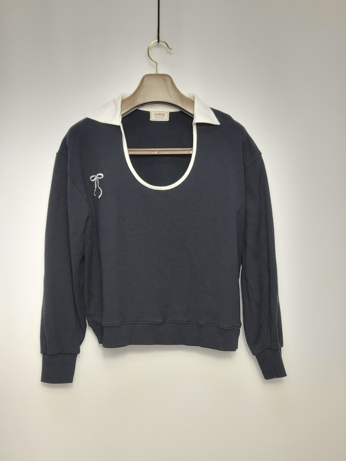 카라배색리본유넥맨투맨 상품이미지1