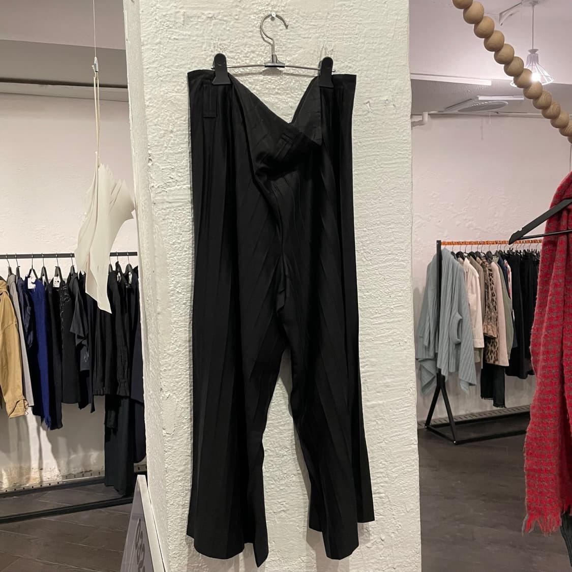 이세이미야케 플리츠 하카마 팬츠 상품이미지3