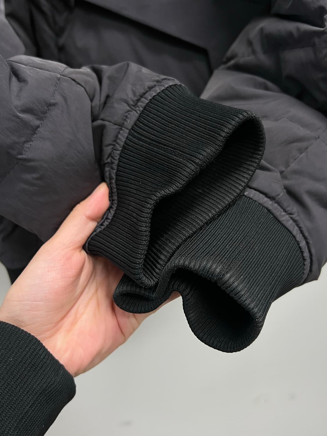 내셔널지오그래픽 토르니에 RDS 구스 다운 점퍼 차콜 상품이미지6