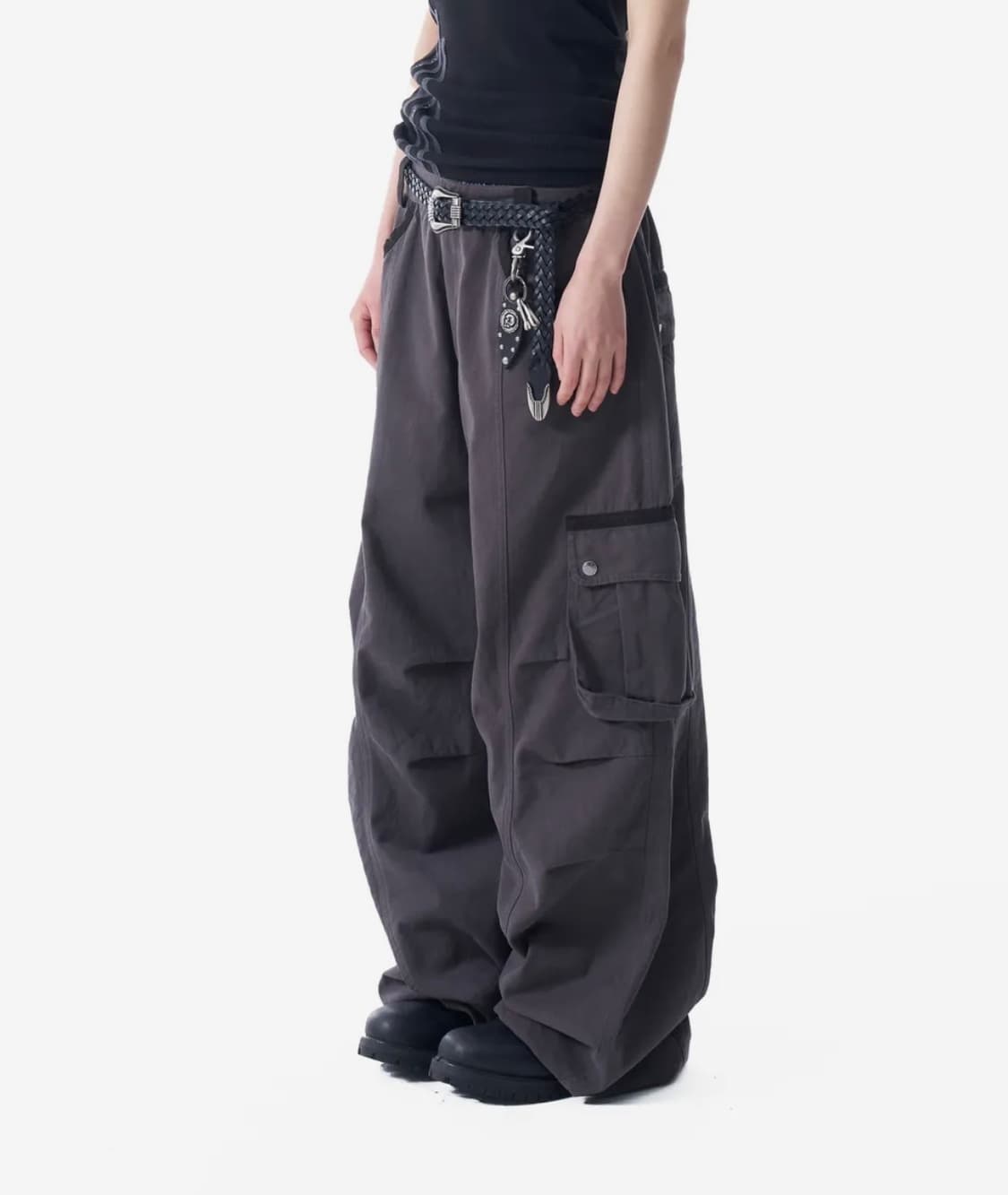 아캄 Knee Pin-tuck Contrast Cargo Pants 1 상품이미지1