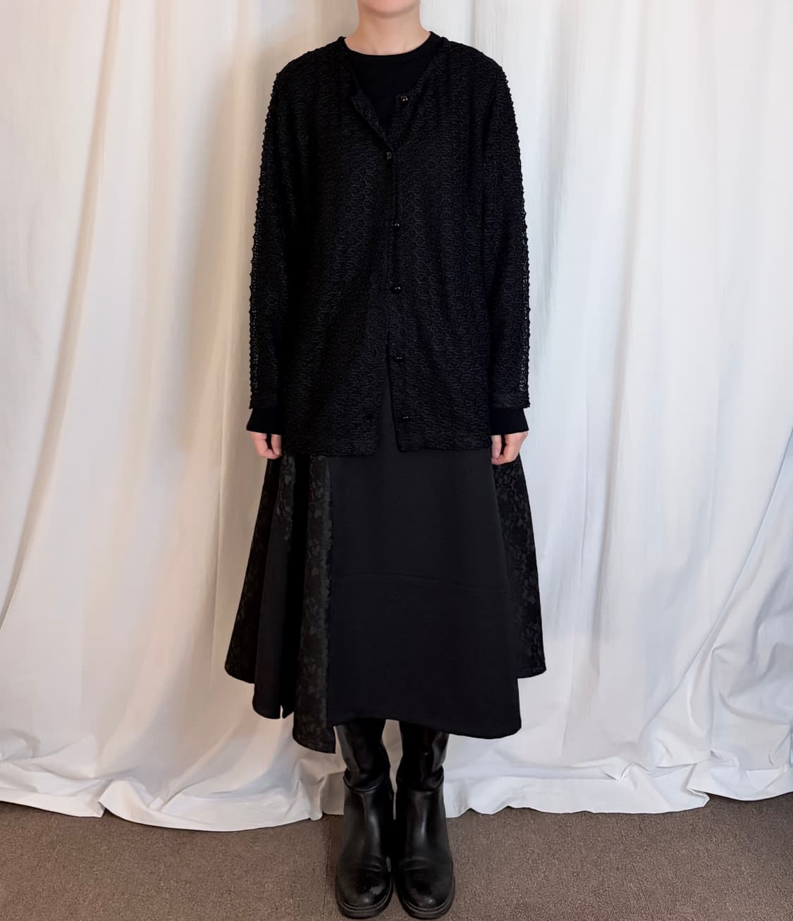 Punching Lace Cardigan – Black 상품이미지2