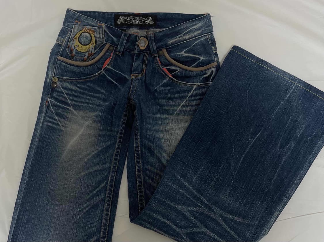 Red Pepper 레드페퍼 로우라이즈 부츠컷 데님 팬츠 상품이미지1