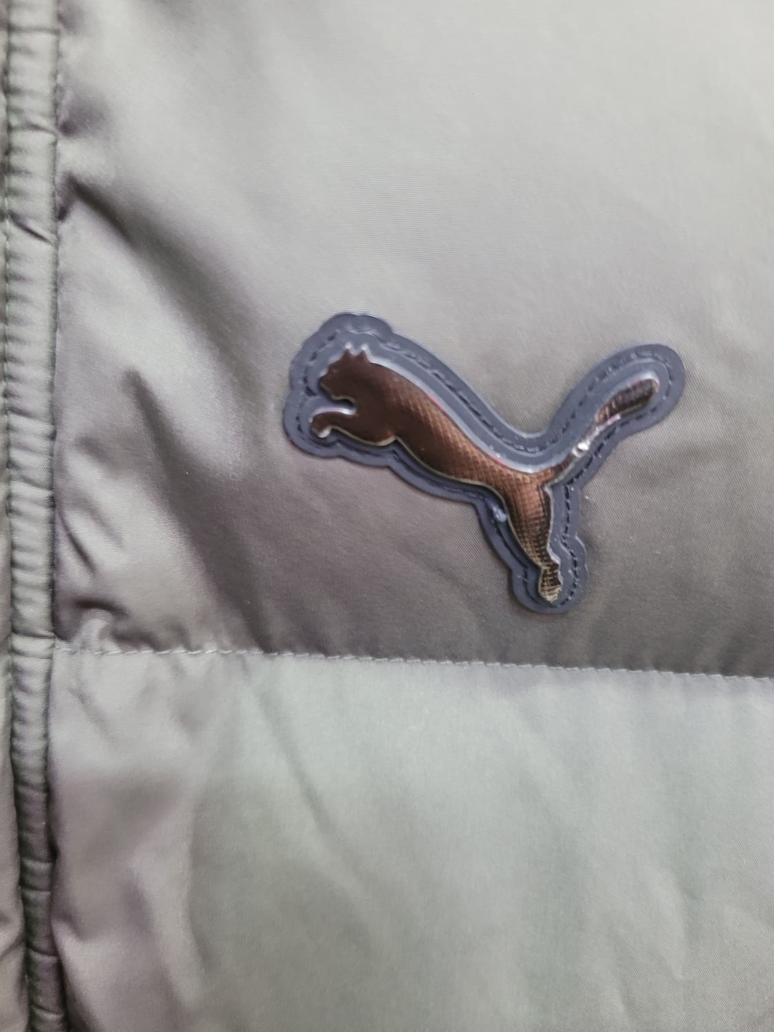 PUMA 퓨마 진카키색 롱패딩 상품이미지3