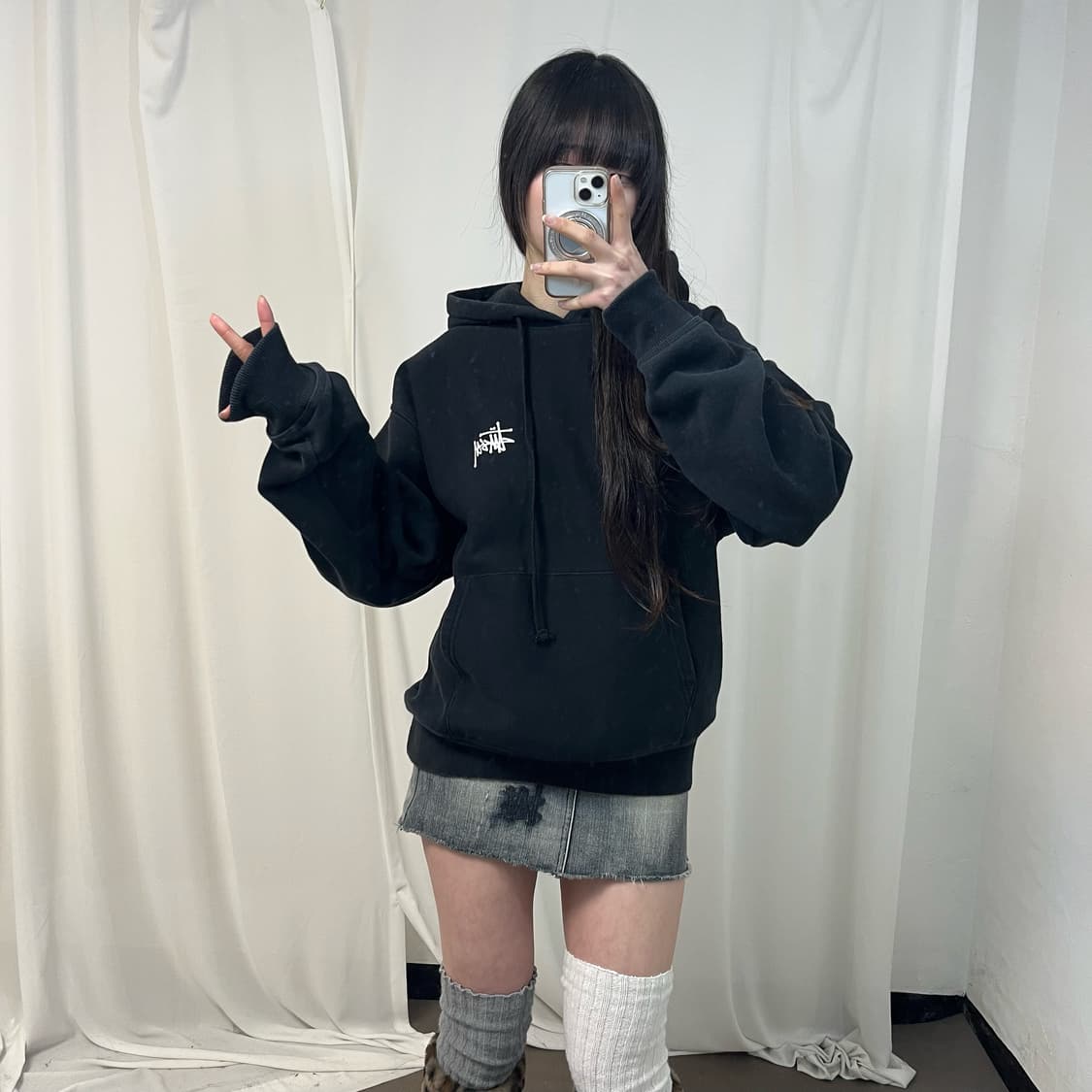 Stussy stock logo black hoodie 상품이미지2