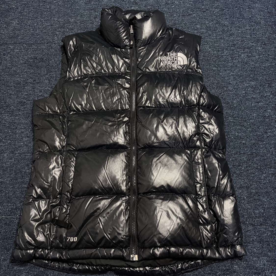 노스페이스 700 눕시 유광 조끼 패딩 상품이미지1