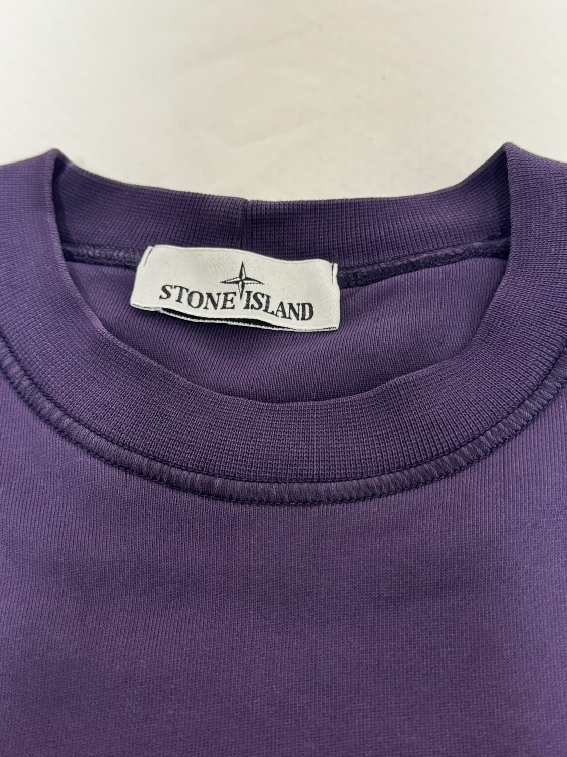 [M]23SS 스톤아일랜드 크루넥 퍼플 맨투맨 상품이미지2