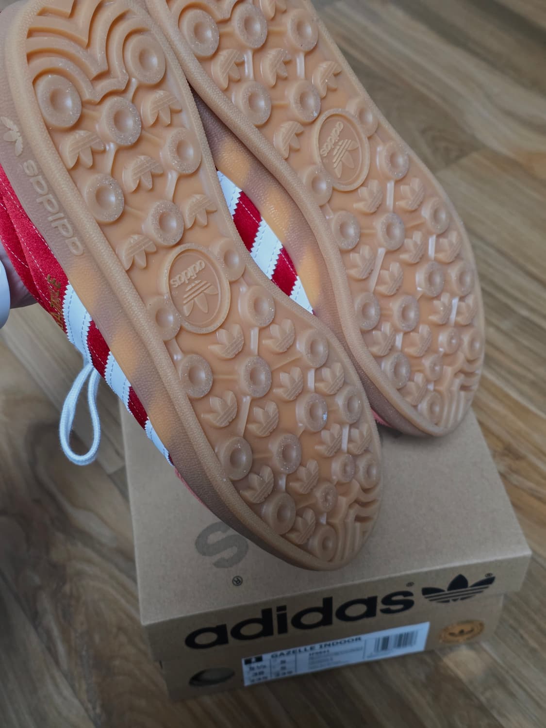 아디다스 235 가젤 INDOOR RED 상품이미지5