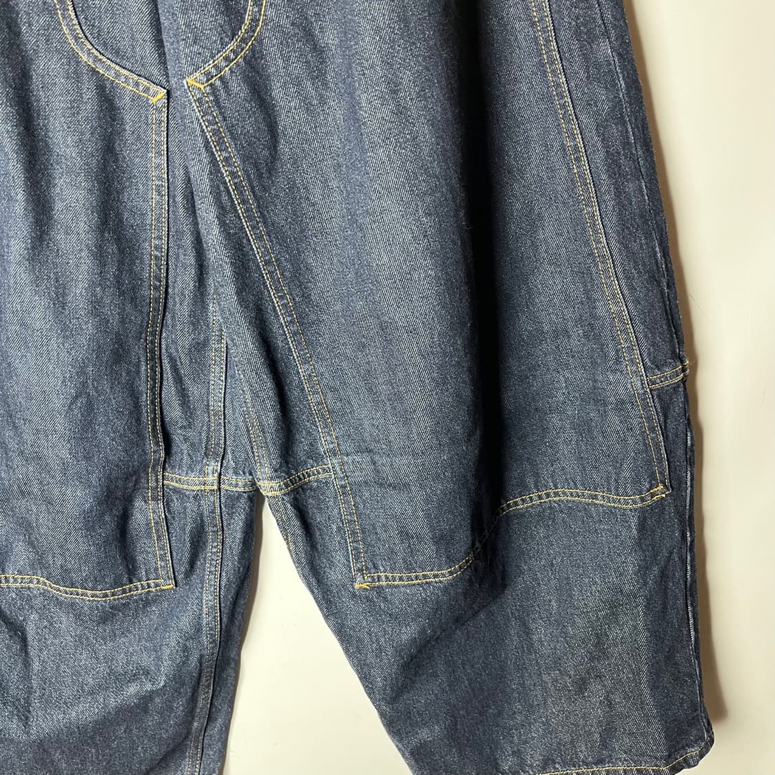 [Cos] 코스 웨스턴 배럴 레그 데님 더블니팬츠 상품이미지4