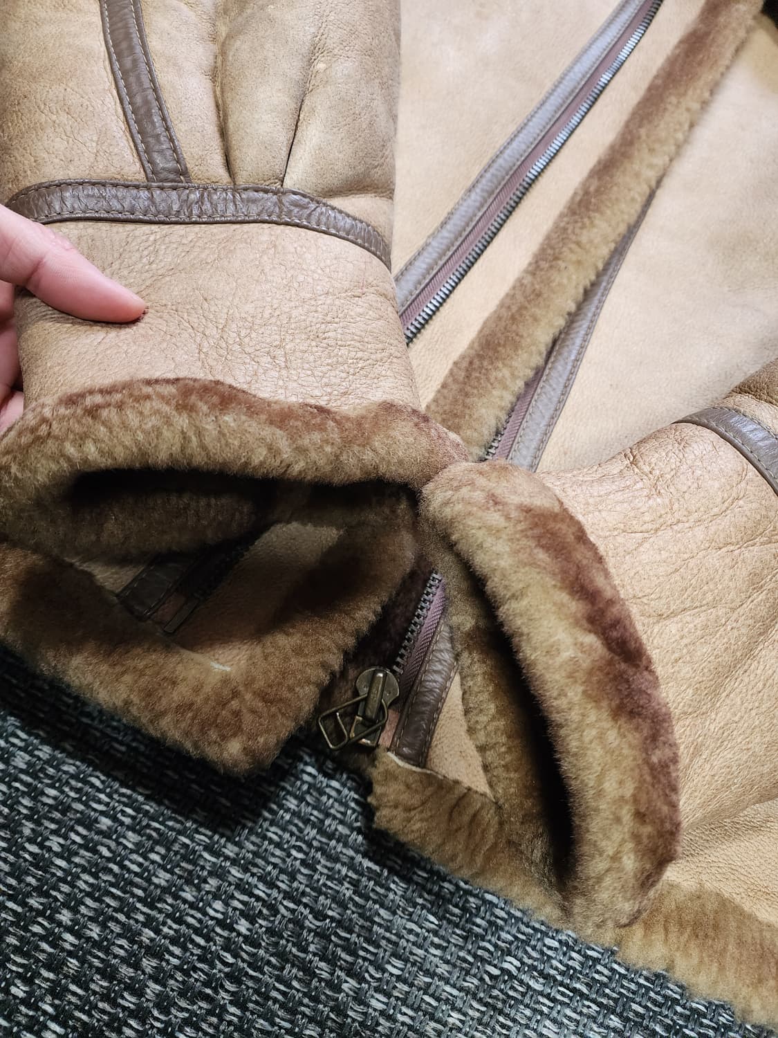 양가죽  무스탕 자켓  상품이미지8