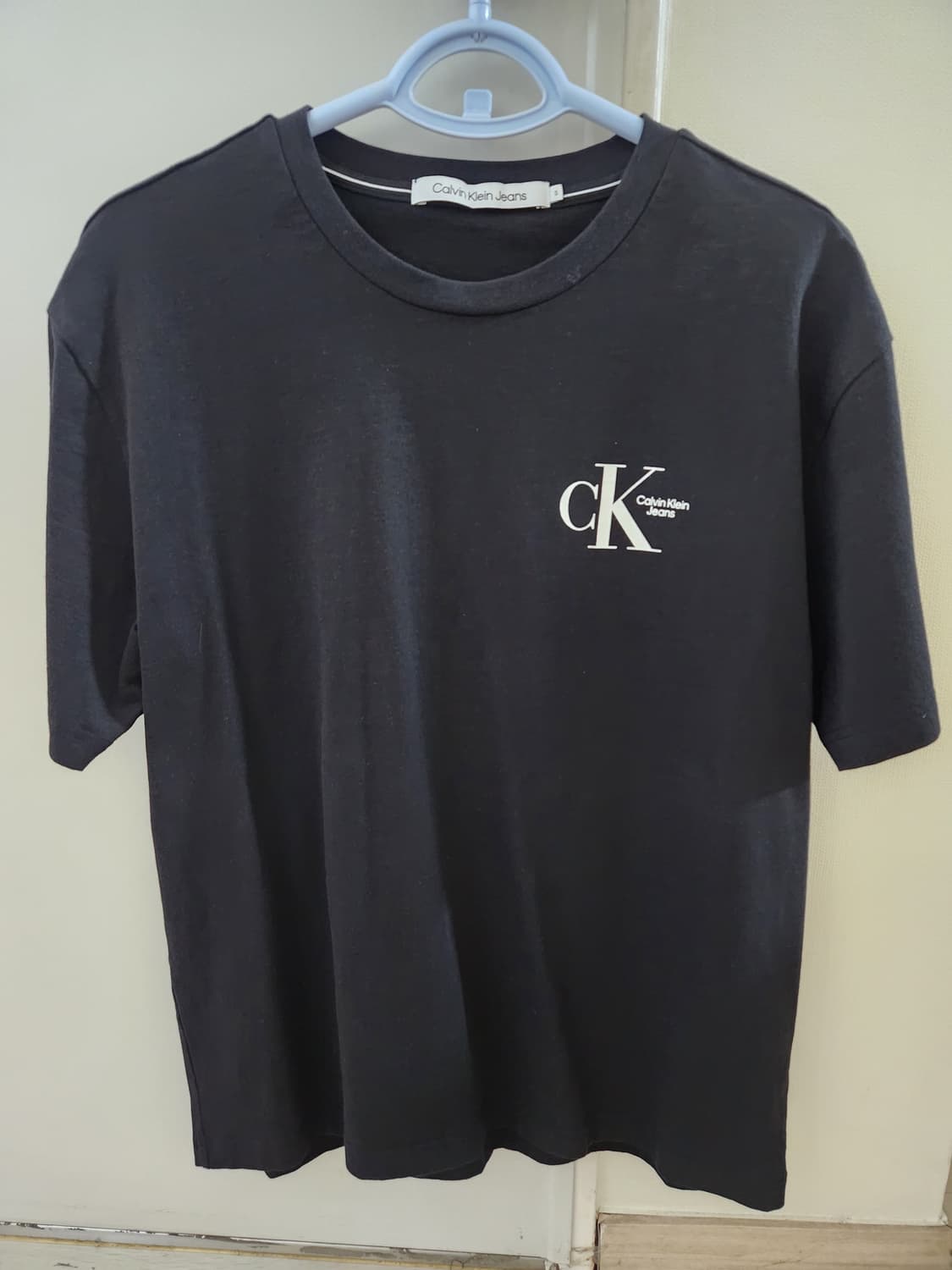 Ck 반팔티 블랙 S 무신사정품 새상품 상품이미지1