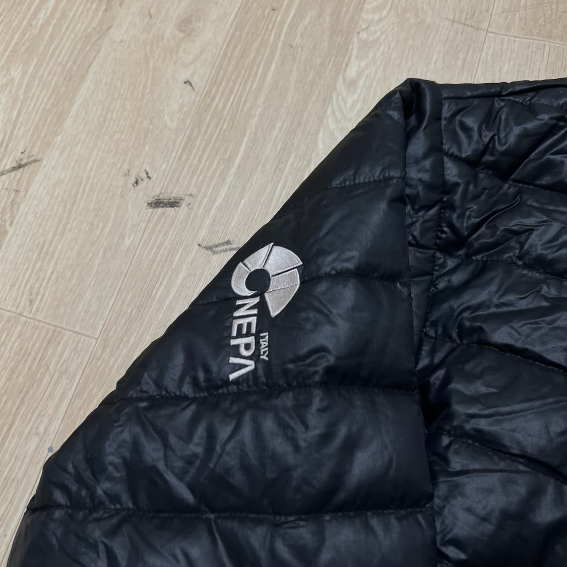 네파 남성 구스다운 800 경량패딩 S/90  상품이미지4