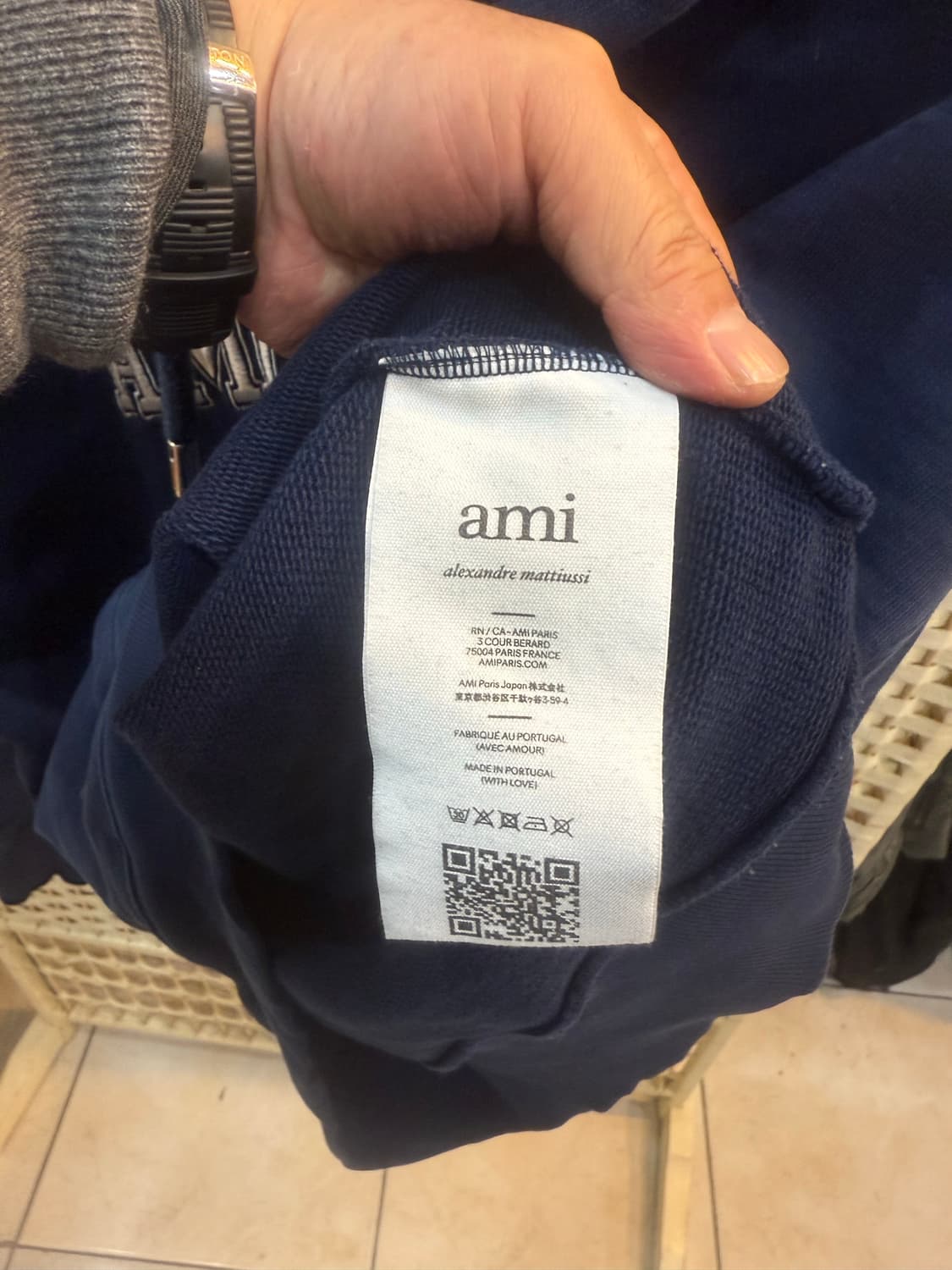 55-66 정품 아미 후드티 팝니다 상품이미지4