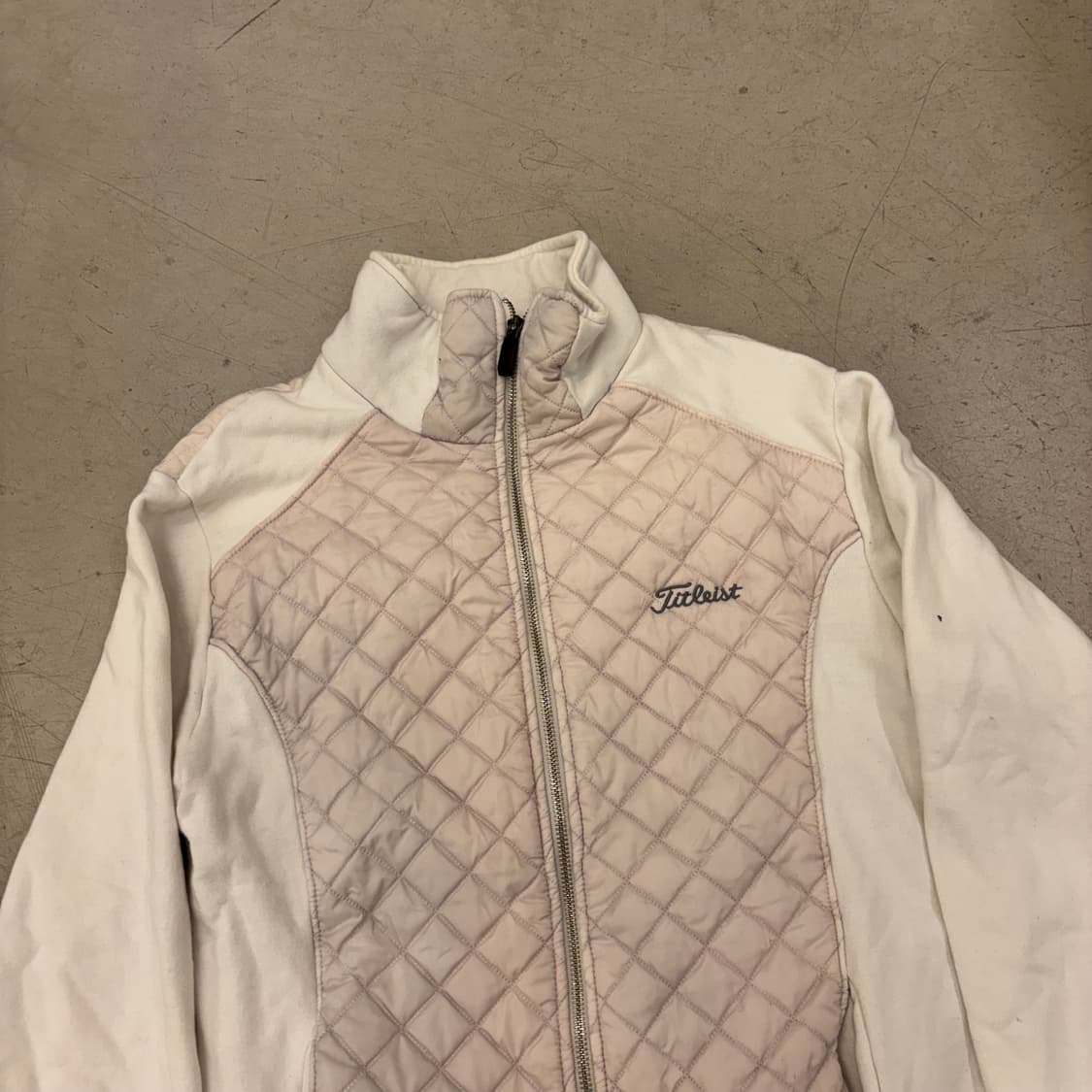 타이틀리스트 우먼스 퀼팅 자켓 상품이미지2