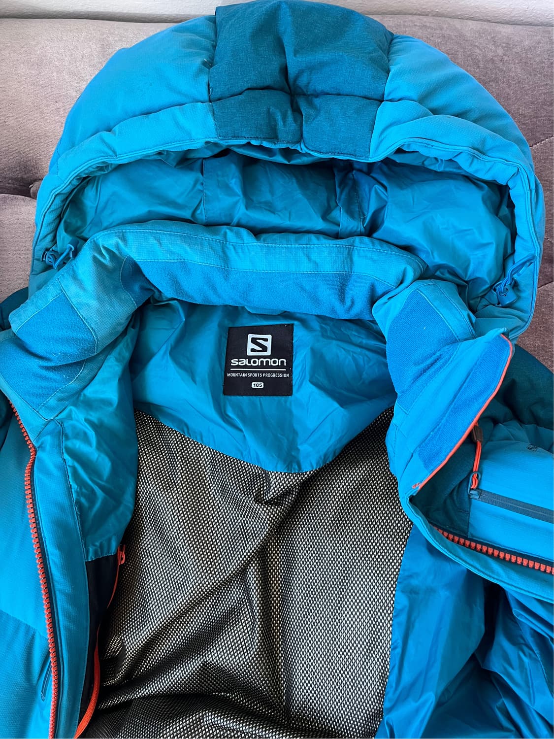 살로몬 남성 블루구스다운패딩
 상품이미지4