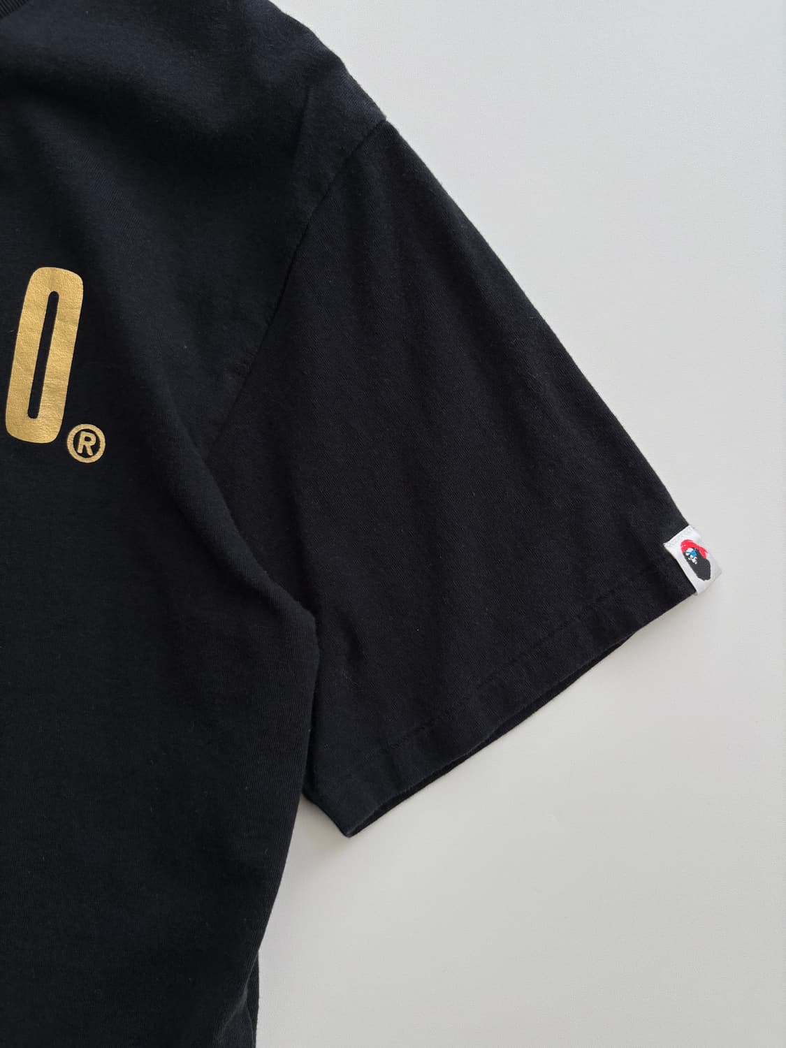 Bape 베이프 골드 베이비마일로 블랙컬러 티셔츠 상품이미지5