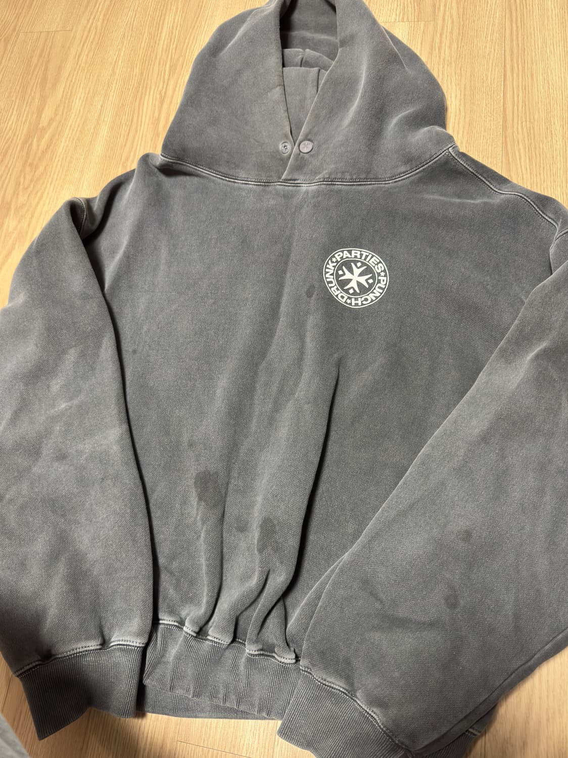 펀치드렁크파티즈 피그먼트 후드 m 상품이미지3