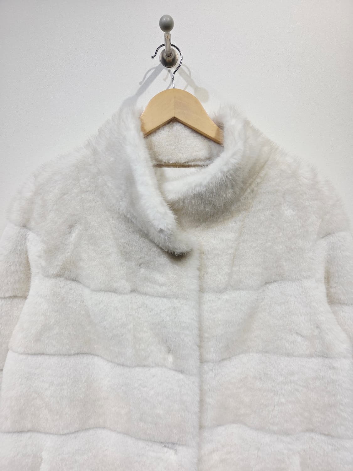 JULL-LOG 줄로그 에코퍼 롱 코트 상품이미지3