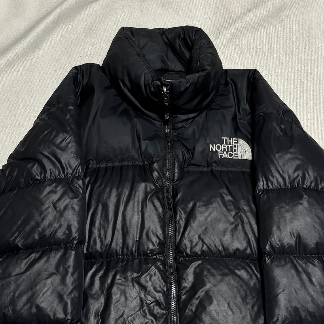 L 노스페이스 눕시 700 블랙 패딩 상품이미지1