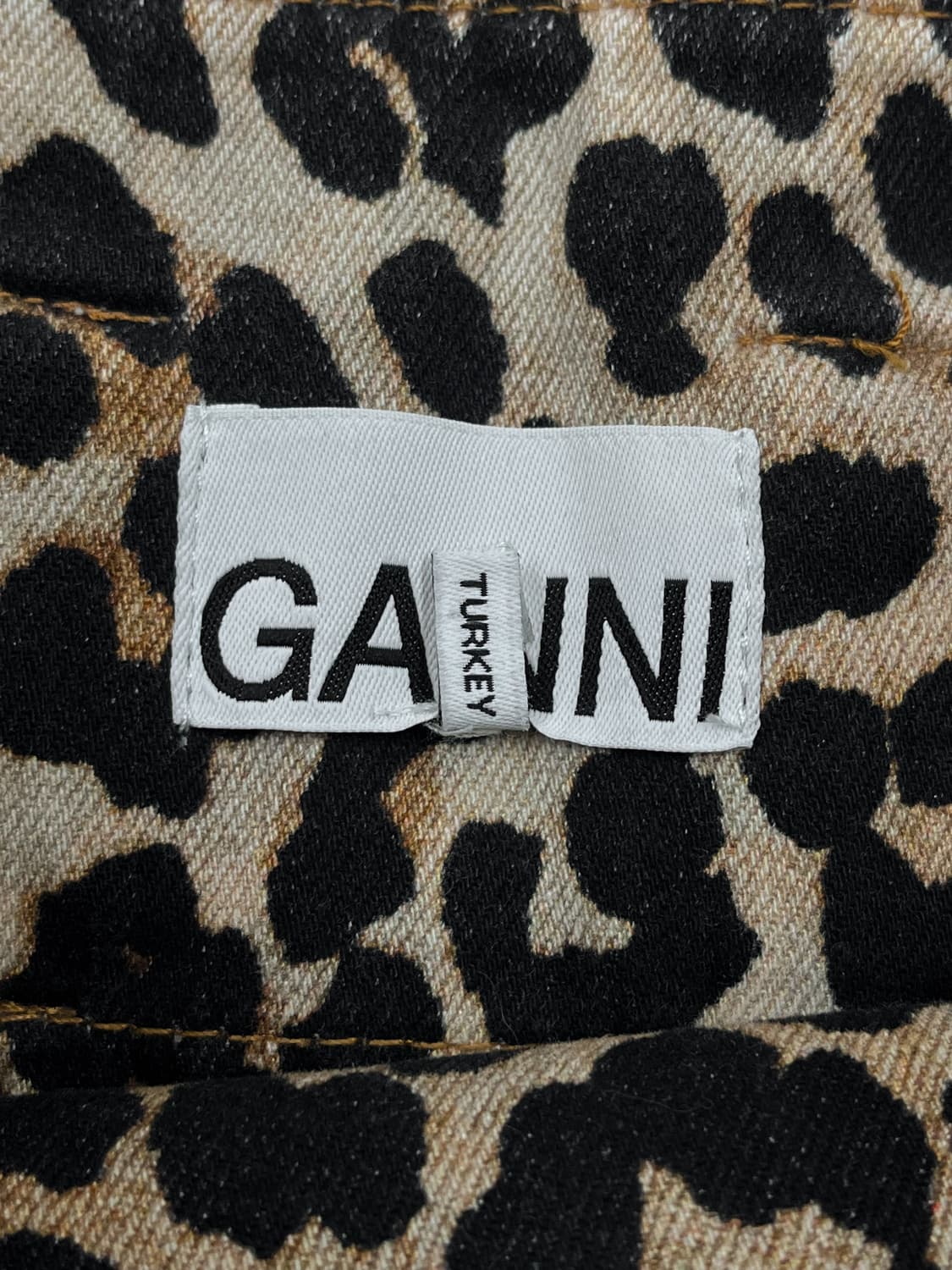 가니 레오파드 비대칭 데님 스커트 상품이미지7