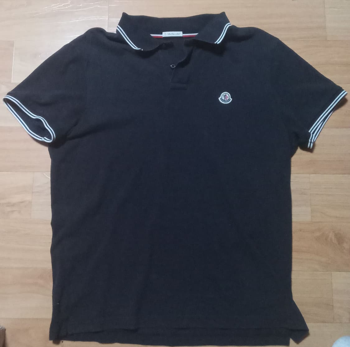 몽클레어 카라티 L 상품이미지1