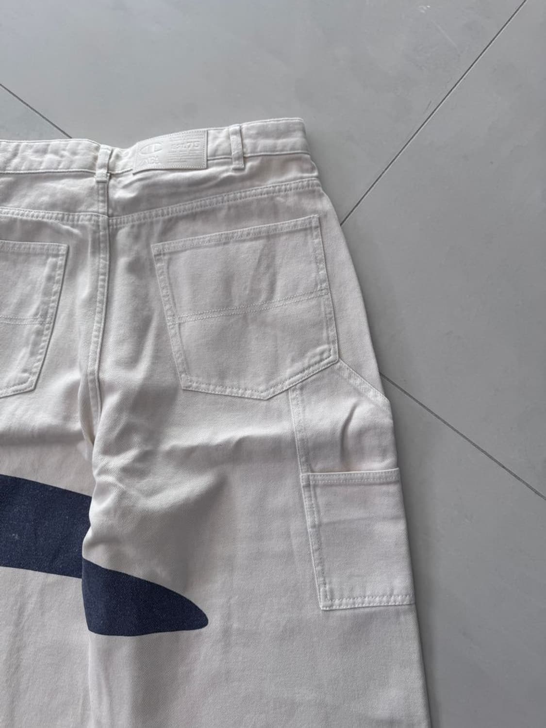 LOGO PANTS 대조적인 로고 팬츠 상품이미지5