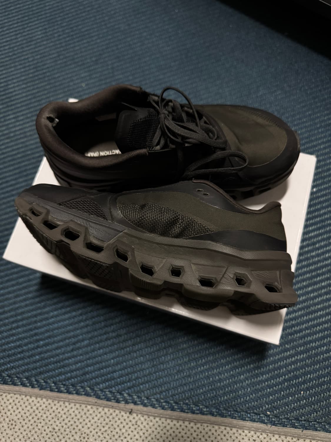 온러닝 x 포스트아카이브팩션  클라우드 몬스터 브라운 w255 상품이미지4