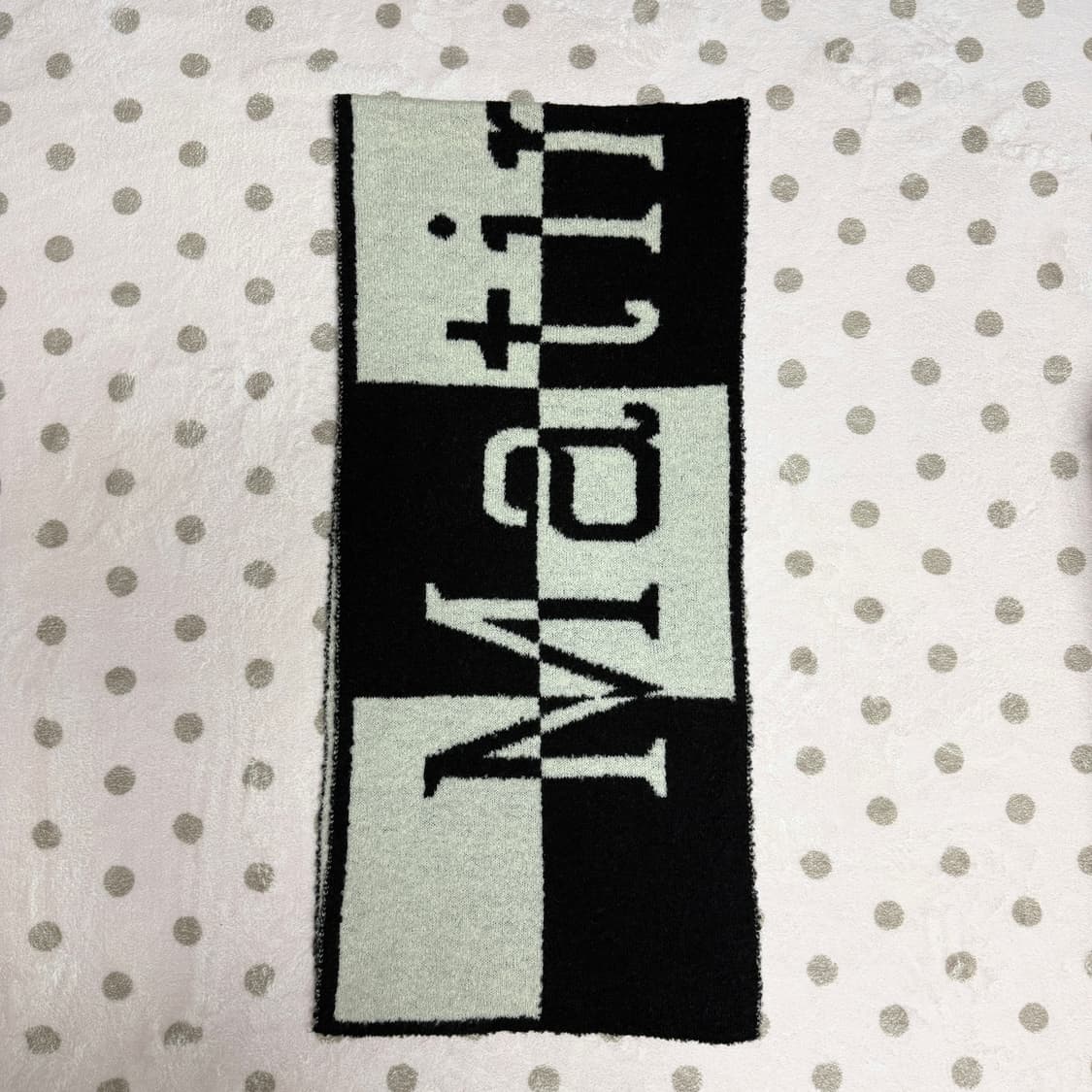 마뗑킴 로고 체크보드 머플러 아이보리 상품이미지3