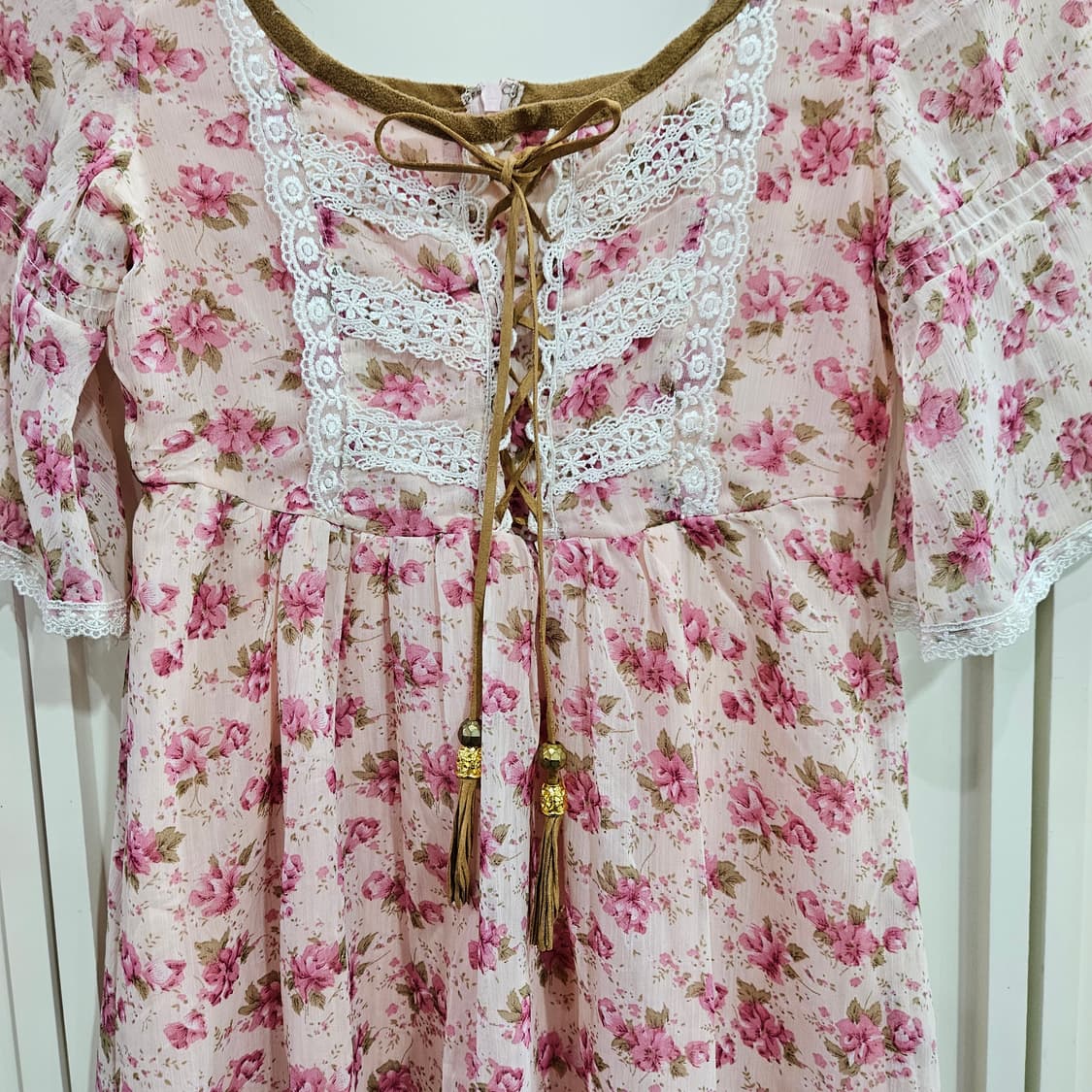 세실 맥비 (CECIL McBEE) 딸기우유 플라워 레이스 원피스 상품이미지4