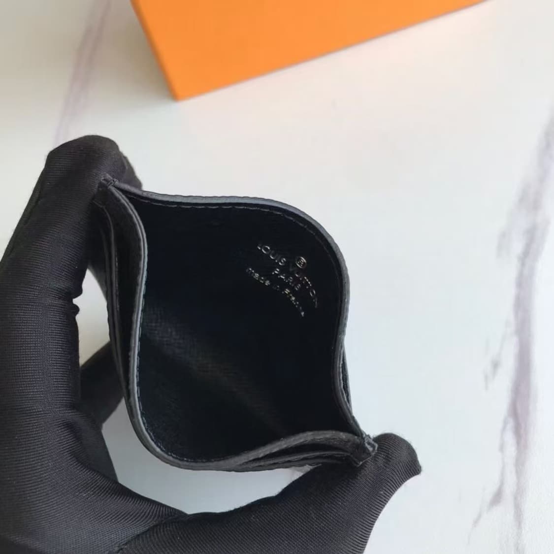 루이비통 더블 카드 홀더 모노그램 이클립스 상품이미지3