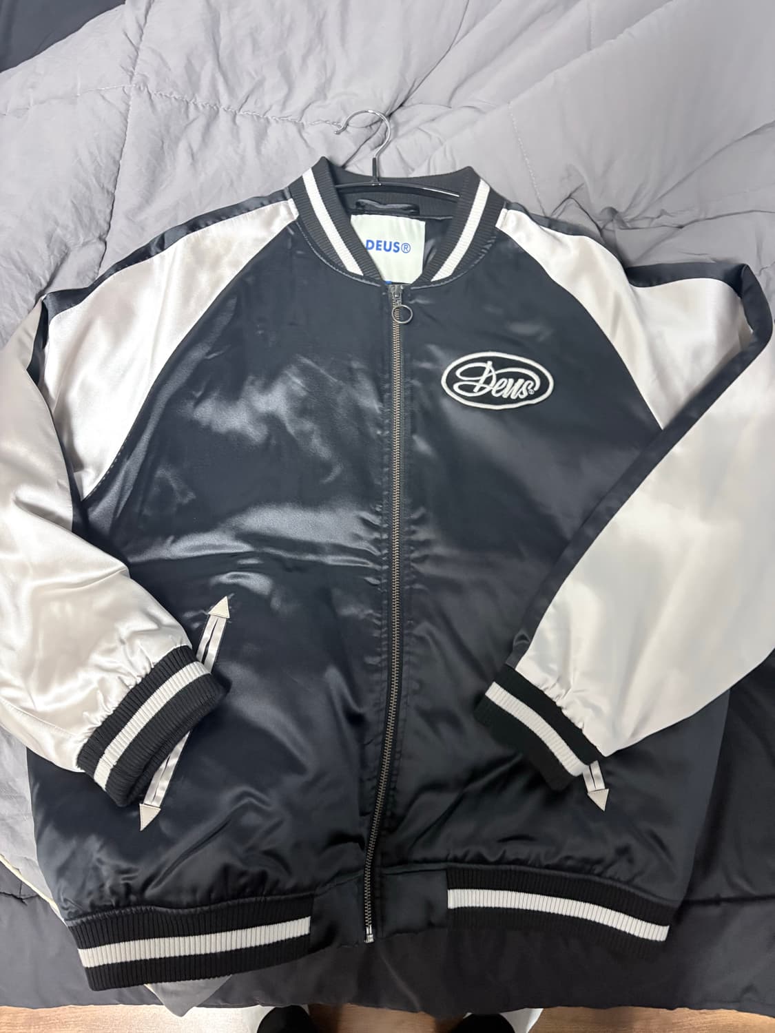 데우스 엑스 마키나 리미널 봄버자켓 상품이미지1