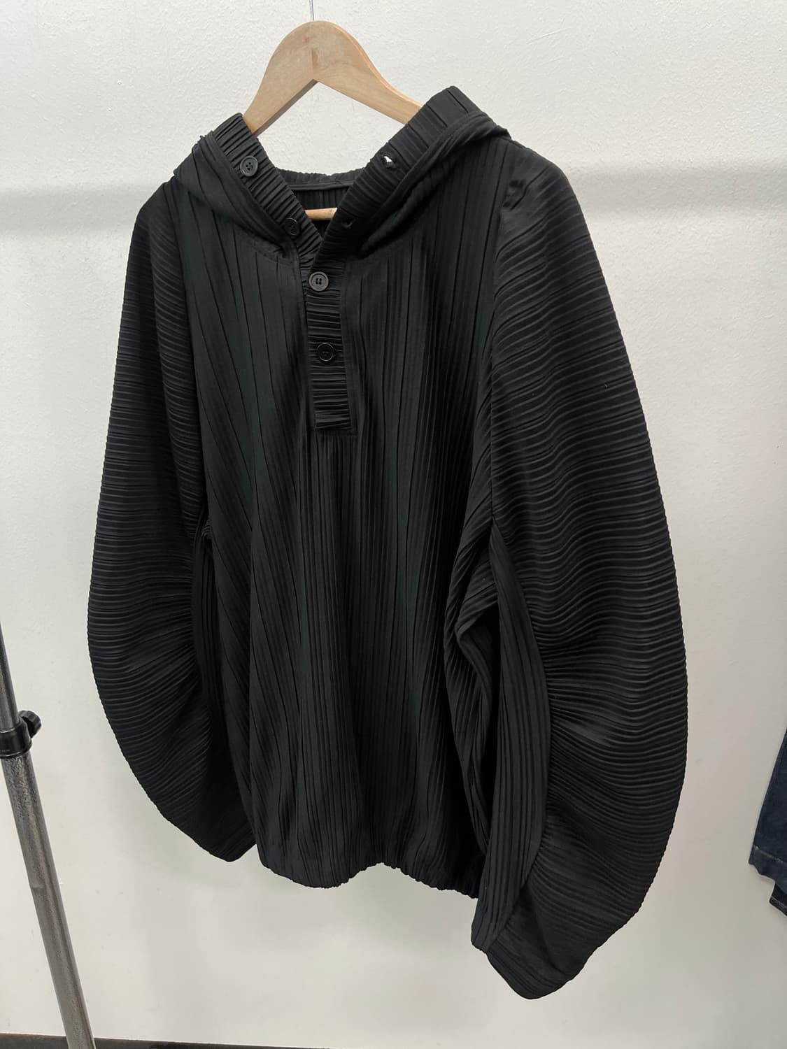 여) 킴스어패럴 플리츠 오버 후드 상품이미지1