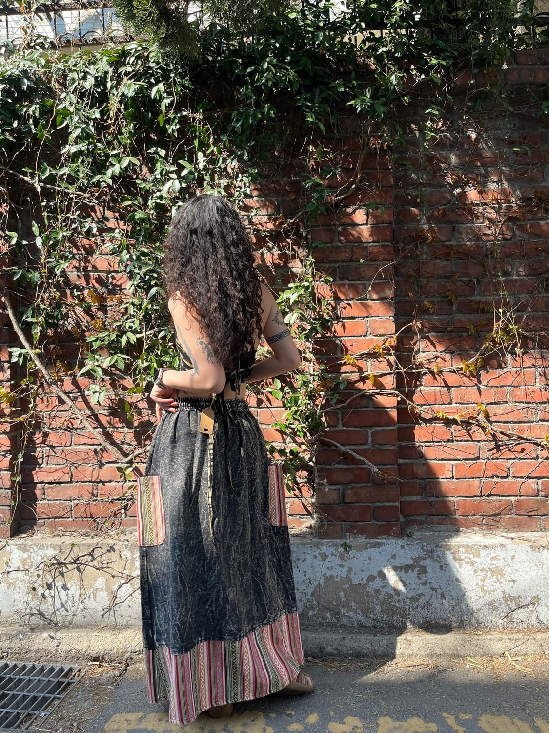 블랙 워싱 에스닉 주머니 롱스커트 상품이미지6