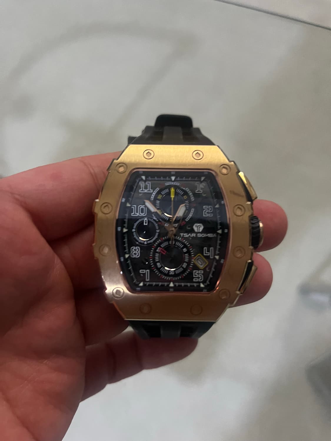 차르봄바 시계 상품이미지1