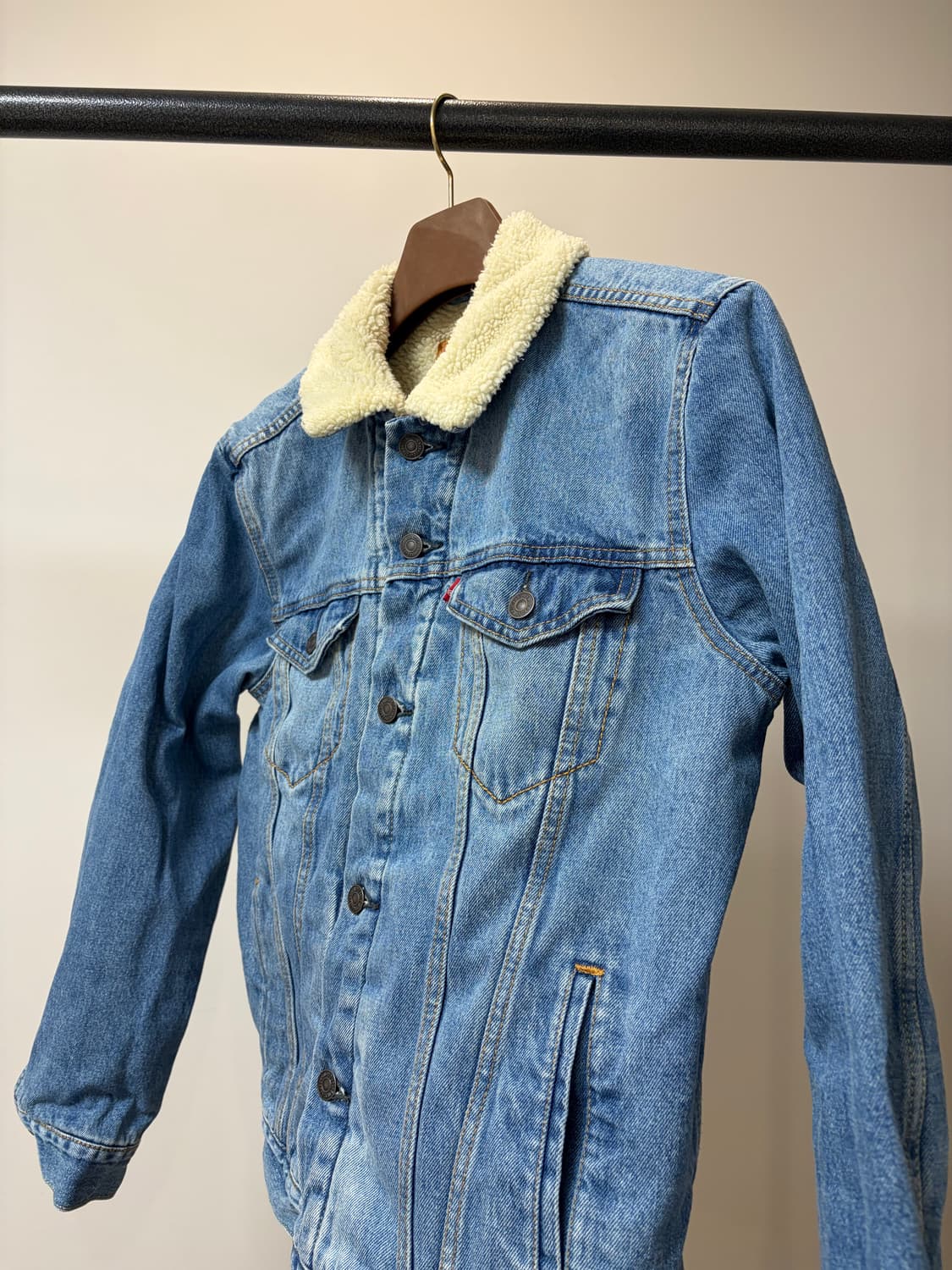 M) levis 리바이스 양털 쉐르파 트러커 데님자켓 상품이미지2