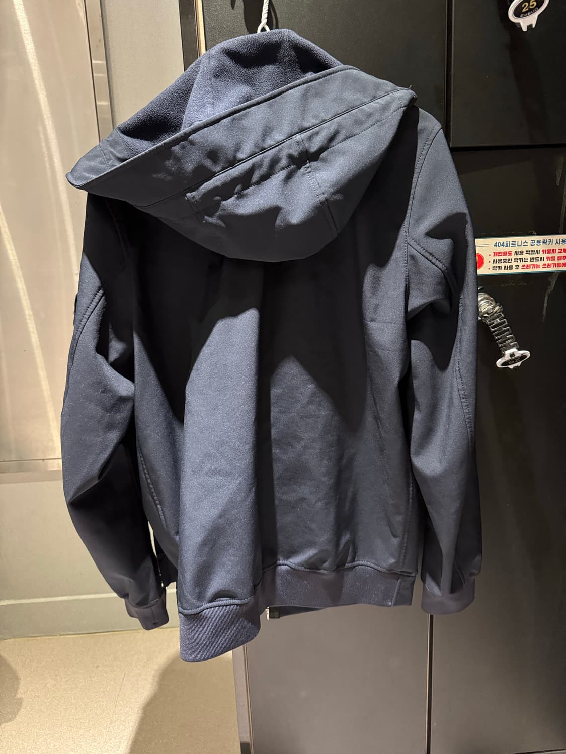 스톤아일랜드 소프트쉘 자켓 L 상품이미지2