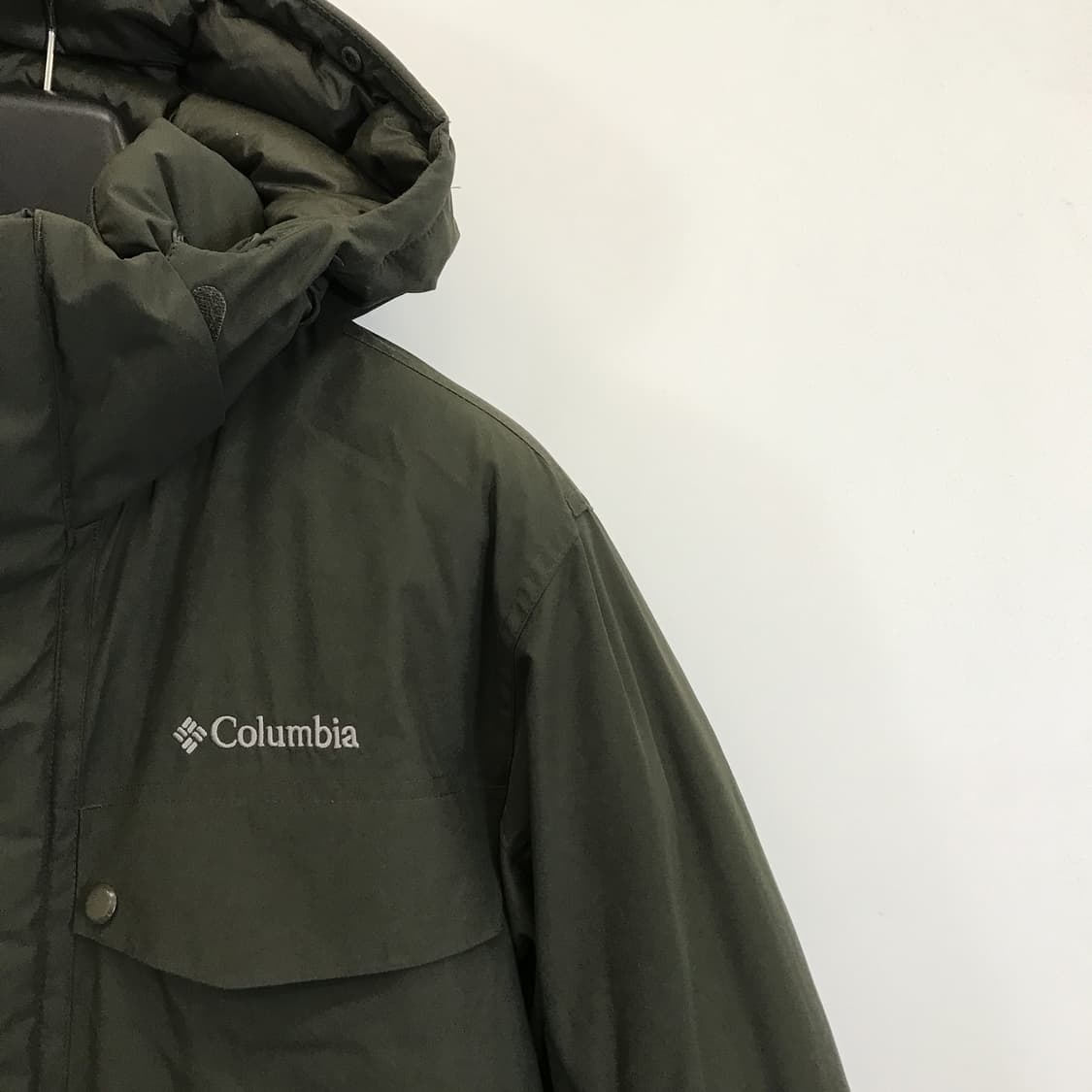 컬럼비아 옴니히트 구스다운 패딩 [L사이즈] 상품이미지2