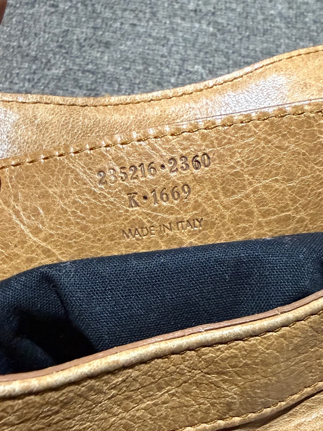 Balenciaga 발렌시아가 레더 시티 모터백 상품이미지8