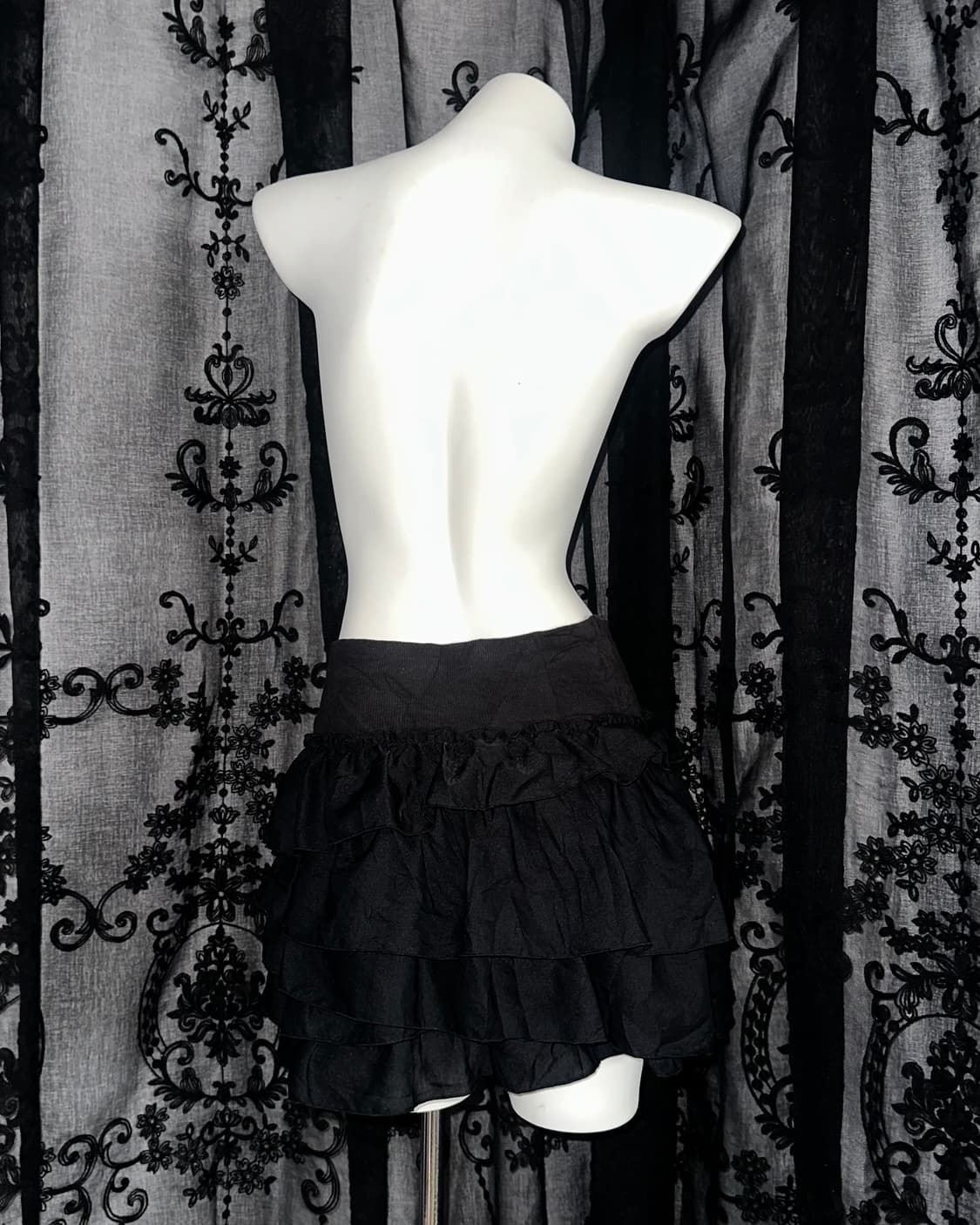 black tiered mini skirt 상품이미지3