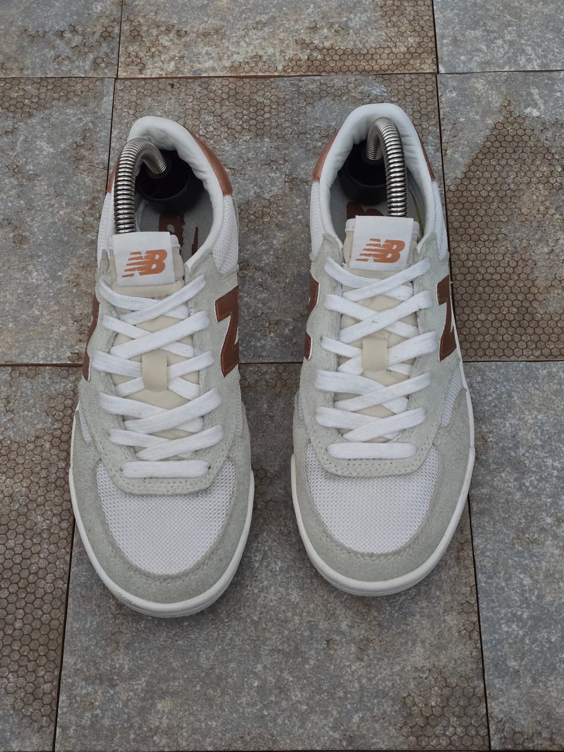 (230)뉴발란스 wrt 300 상품이미지2