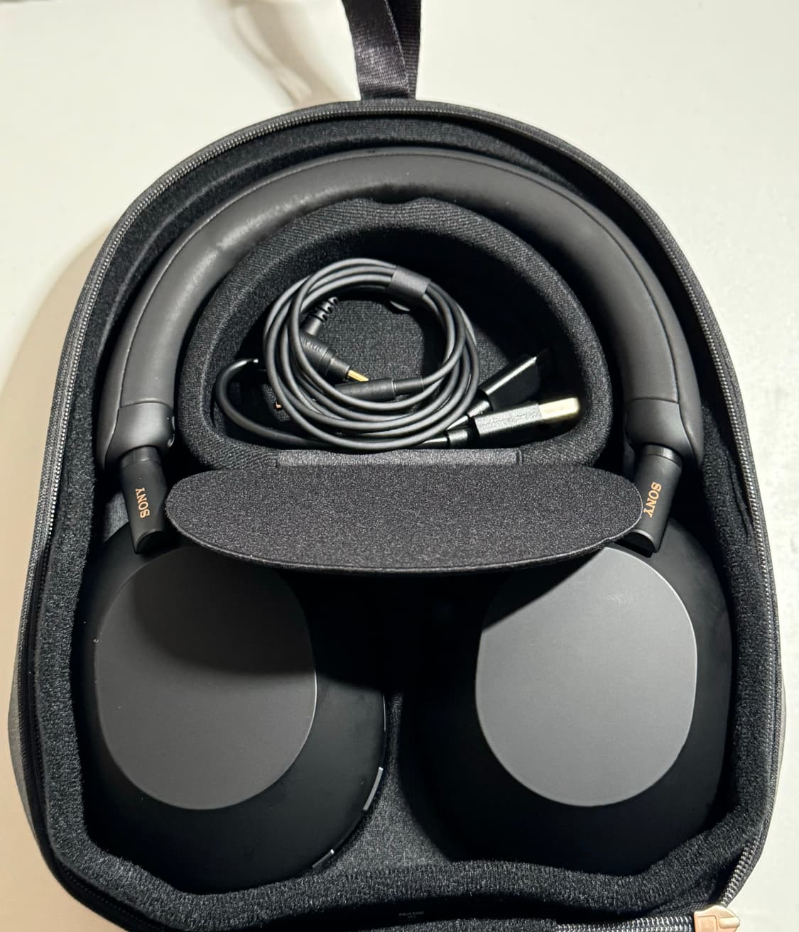 소니 WH-1000XM5 헤드폰 상품이미지1