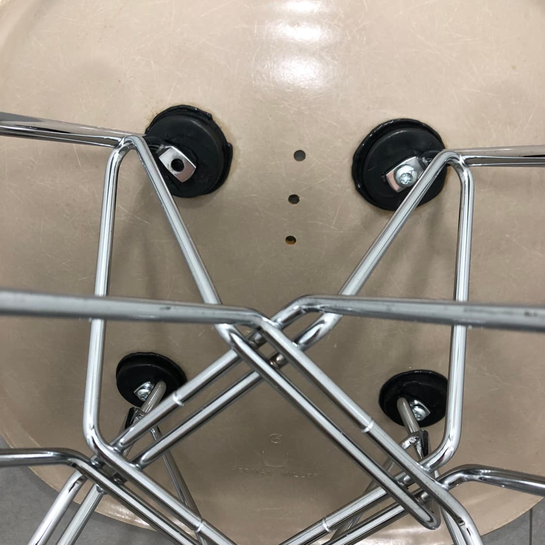 허먼밀러 빈티지 임스 체어 상품이미지5